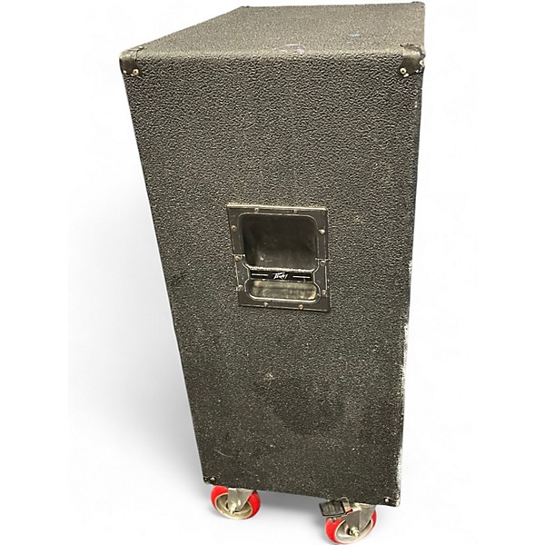 Used Peavey 215 enclosure Bass Cabinet