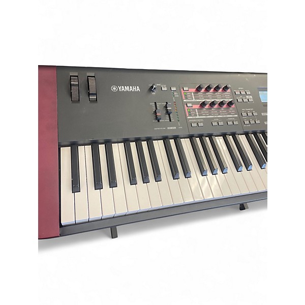 Used Yamaha MOXF8 88 Key Keyboard Workstation