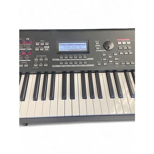Used Yamaha MOXF8 88 Key Keyboard Workstation