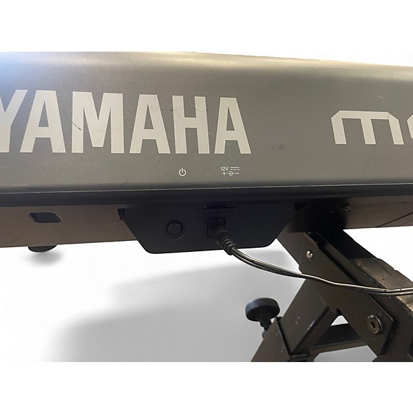 Used Yamaha MOXF8 88 Key Keyboard Workstation