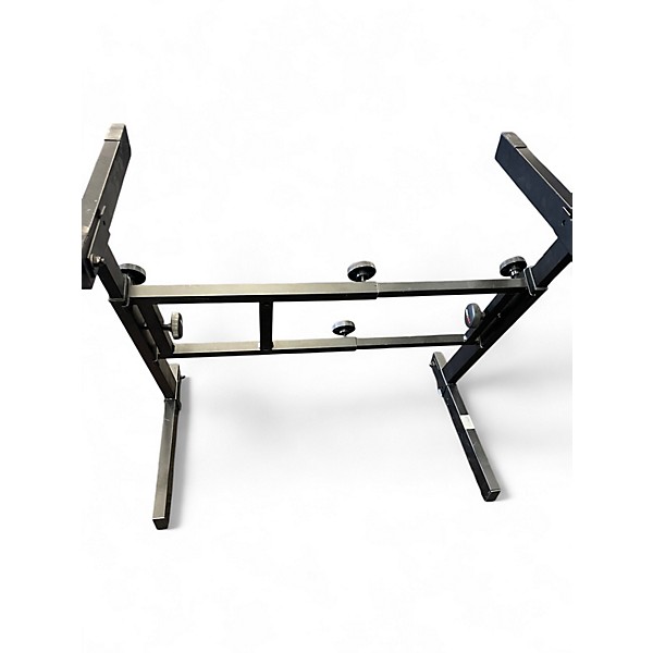 Used Proline pl700z Keyboard Stand