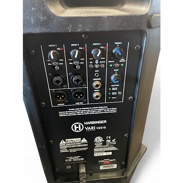 Used Harbinger VARI V2312 Powered Speaker