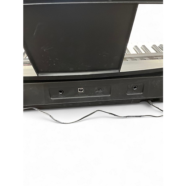 Used Yamaha PSRE383 Digital Piano
