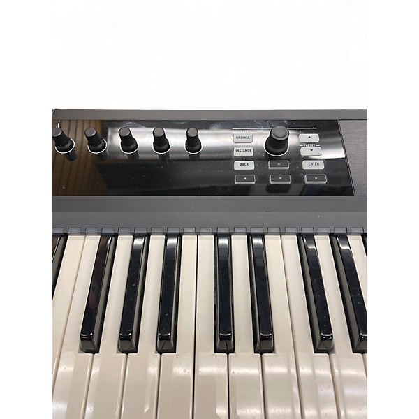 Used Native Instruments Komplete Kontrol S61 MIDI Controller