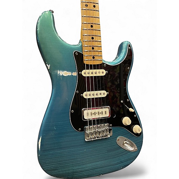 Used Fender 70s CUSTOM STRATOCASTER Lake Placid Blue Solid Body Electric Guitar
