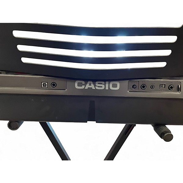 Used Yamaha WK245 Portable Keyboard