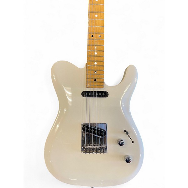 Used Peavey GENERATION SERIES WHITE Solid Body Electric Guitar