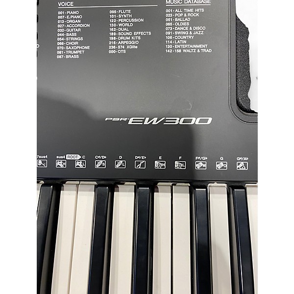 Used Yamaha PSREW300 76 Key Portable Keyboard
