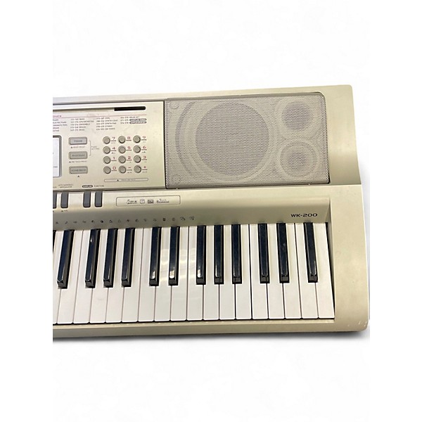 Used Casio WK200 76 Key Keyboard Workstation