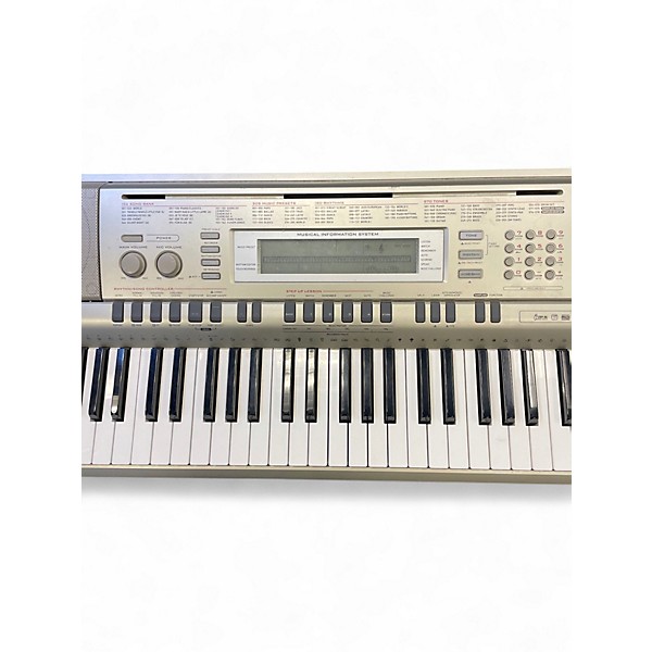 Used Casio WK200 76 Key Keyboard Workstation