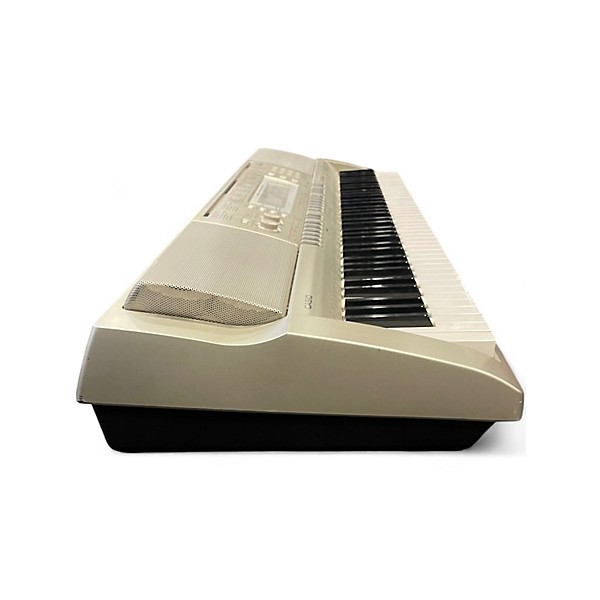 Used Casio WK200 76 Key Keyboard Workstation