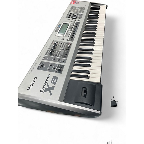 Used Roland FANTOM XA 61-KEY Arranger Keyboard