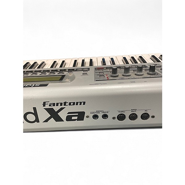 Used Roland FANTOM XA 61-KEY Arranger Keyboard