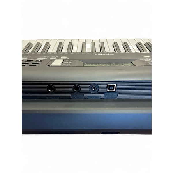 Used Yamaha PSRE363 61 Key Portable Keyboard