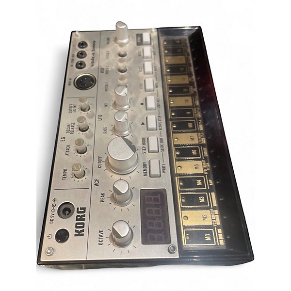 Used KORG VOLCA BASS Synthesizer