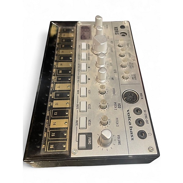Used KORG VOLCA BASS Synthesizer