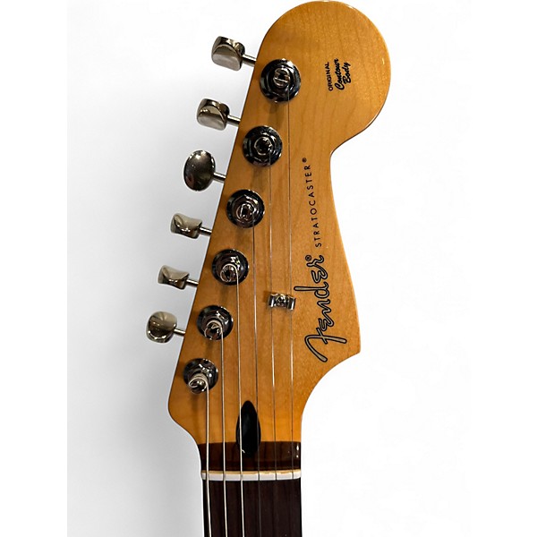Used Fender PLAYER 2 STRATOCASTER BRITISH RACING GREEN Solid Body Electric Guitar