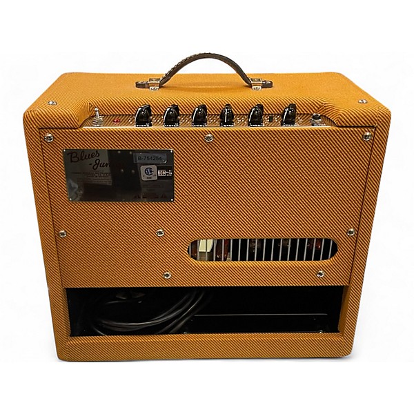 Used Fender Blues Junior Lacquered Tweed 15W 1x12 Jensen C12-N Tube Guitar Combo Amp