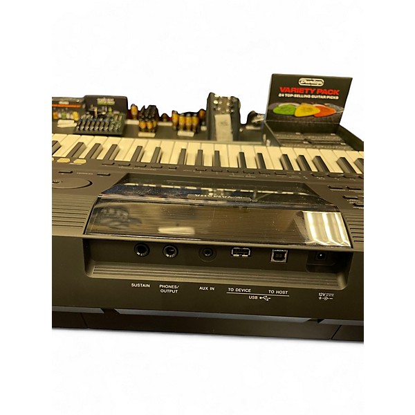 Used Yamaha PSR-E453