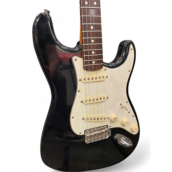 Vintage 1986 Fender 1962 Reissue Stratocaster Black Solid Body Electric Guitar
