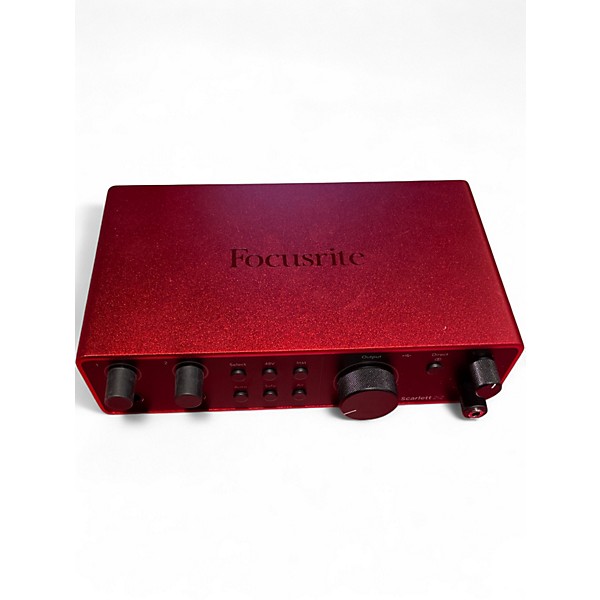 Used Focusrite Scarlett 2i2 GEN 4 Audio Interface