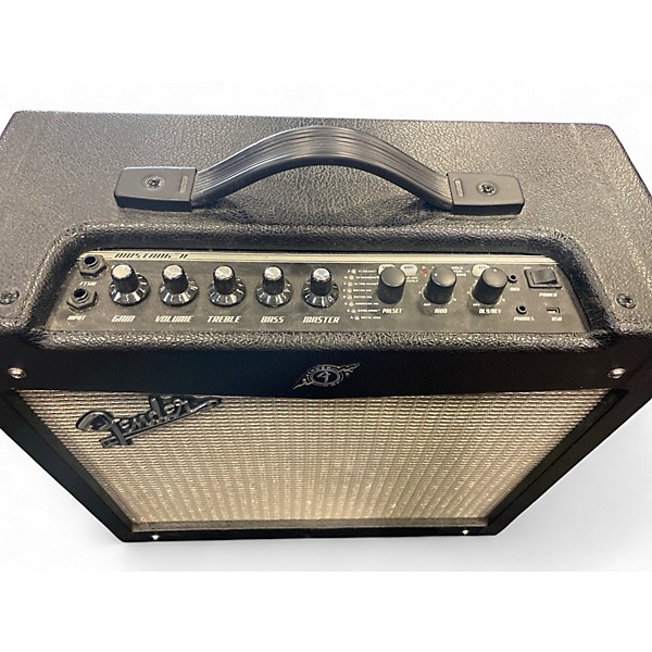 Used Fender MUSTANG 2 Guitar Combo Amp