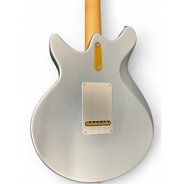 Used Eastman SC52 SILVER Solid Body Electric Guitar