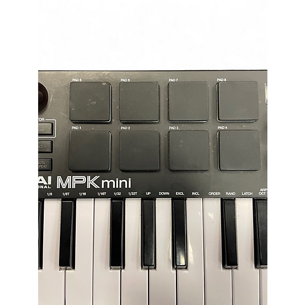 Used Akai Professional MPK Mini MKIII Keyboard Workstation