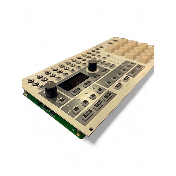 Used Behringer RS-9 Sound Module