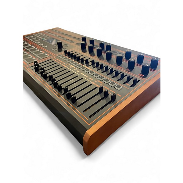 Used Behringer LM DRUM Synthesizer