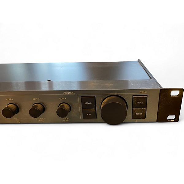 Used TC Helicon Voice Doubler Vocal Processor