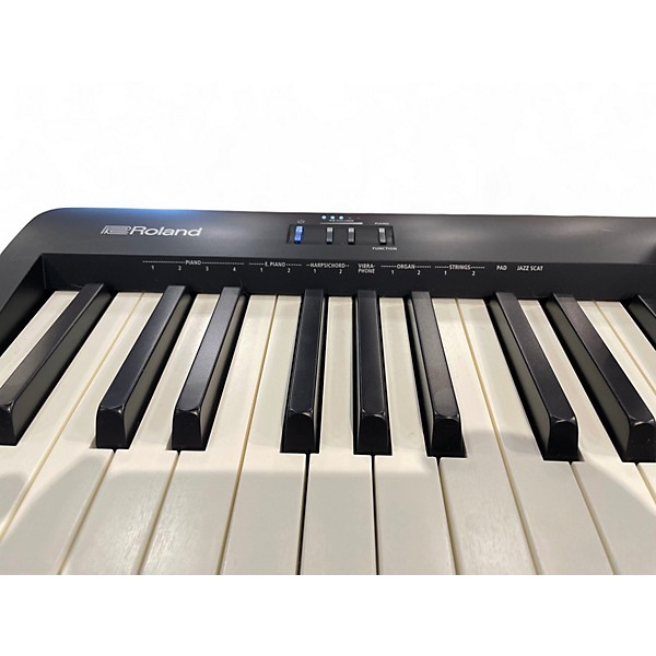 Used Roland FP10 Stage Piano