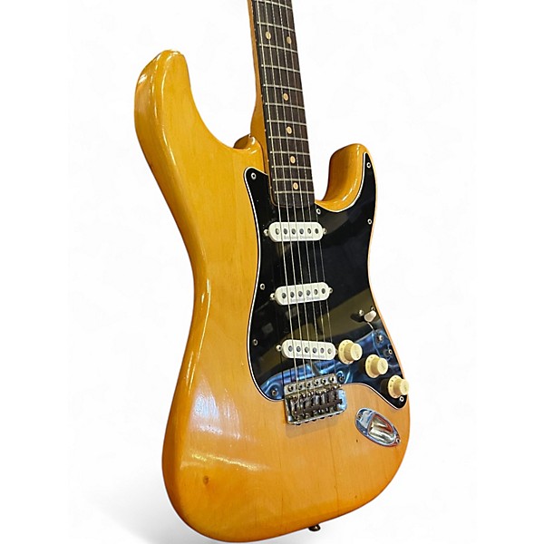 Vintage 1962 Fender 1962 STRATOCASTER  NATRUAL Solid Body Electric Guitar