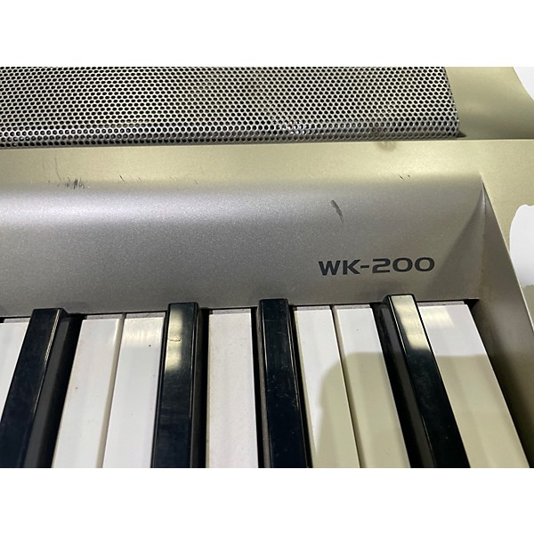 Used Casio WK200 76 Key Keyboard Workstation