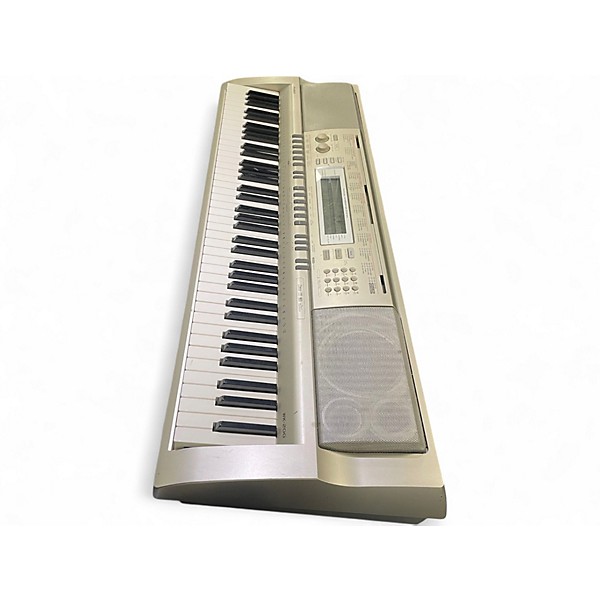 Used Casio WK200 76 Key Keyboard Workstation