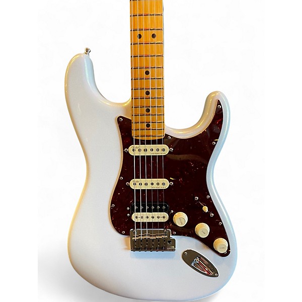 Used Fender American Ultra Stratocaster ARTIC PEARL Solid Body Electric Guitar