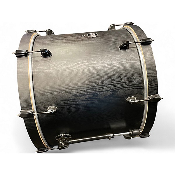 Used Mapex 5 Piece mars matte black Drum Kit
