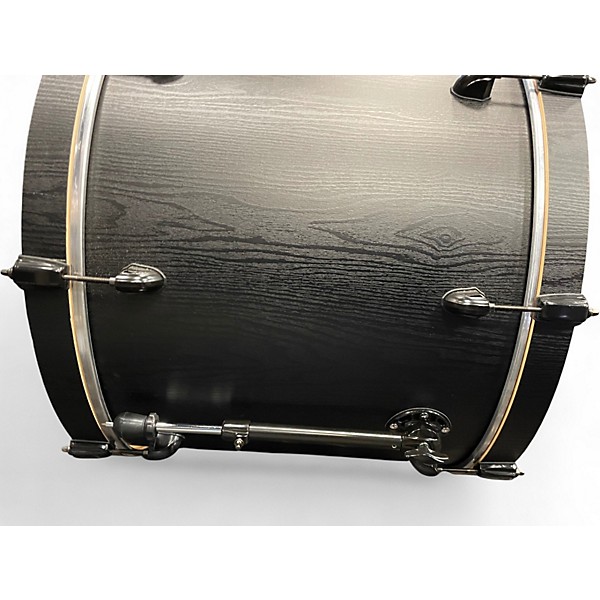 Used Mapex 5 Piece mars matte black Drum Kit
