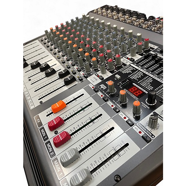 Used Behringer Europower PMP4000 Powered Mixer