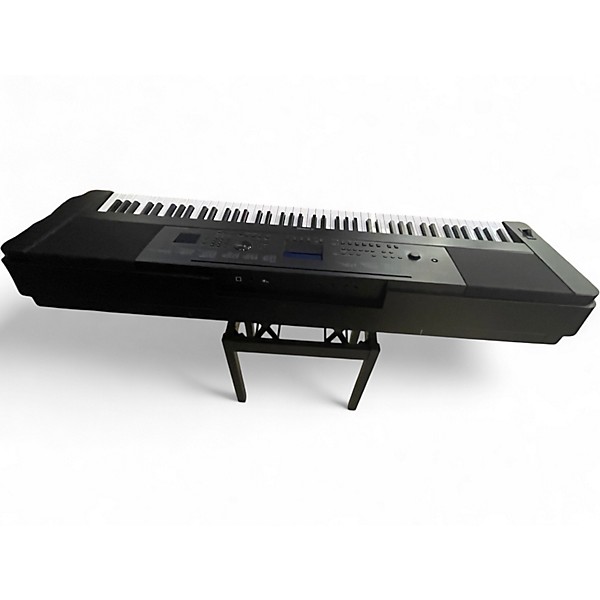 Used Yamaha DGX660 Portable Keyboard
