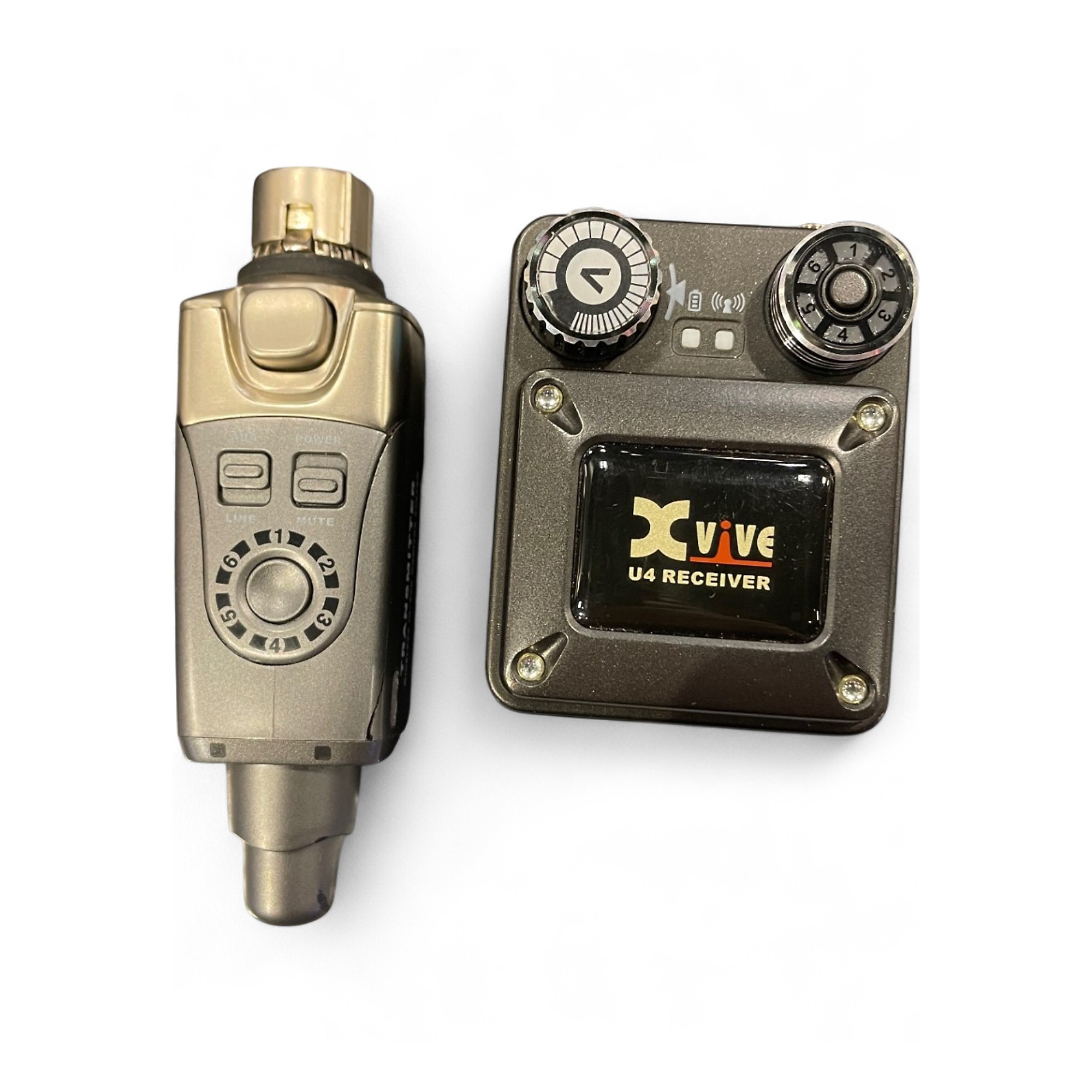 Used Xvive u4 Instrument Wireless System | Guitar Center