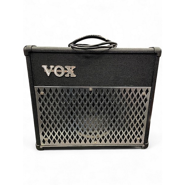 Used VOX DA15 Guitar Combo Amp