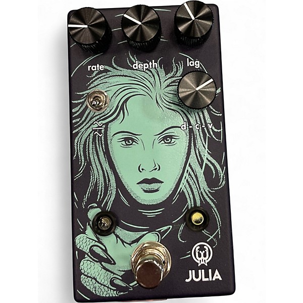 Used Walrus Audio Julia Analog Chorus Effect Pedal