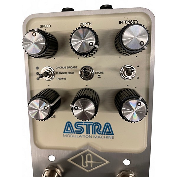 Used Universal Audio ASTRA MODULATION MACHINE Effect Pedal