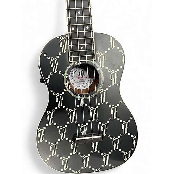 Used Fender billie eilish signature ukulele black Ukulele