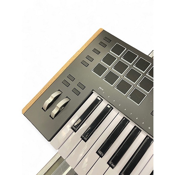 Used Arturia KEYLAB 49 MK3 MIDI Controller