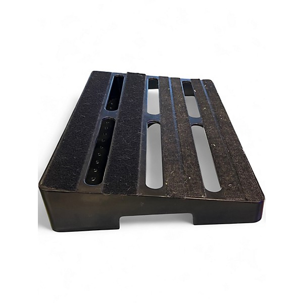 Used SKB Pedalboard Pedal Board