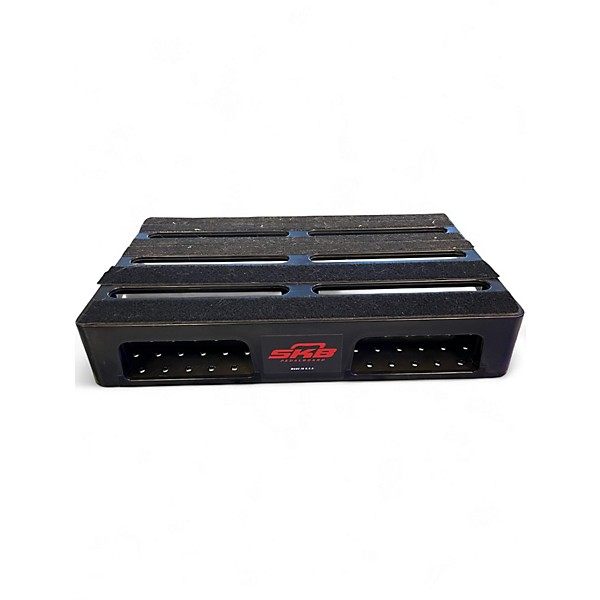 Used SKB Pedalboard Pedal Board