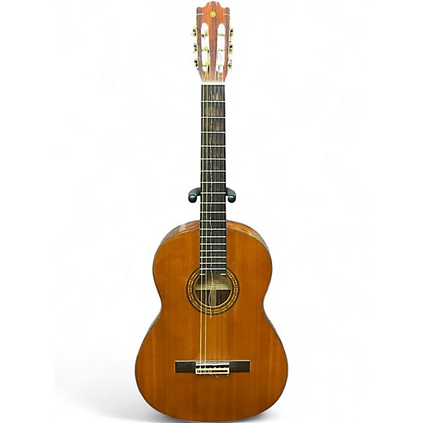 Used Yamaha g235 Brown Classical Acoustic Guitar