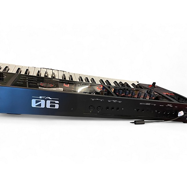 Used Roland Fantom 06 Keyboard Workstation